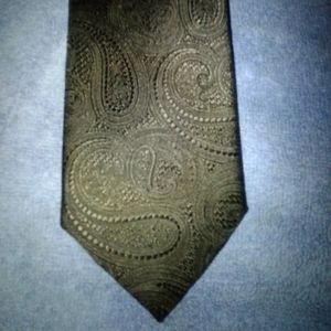 NWOT Michael Kors Men's Rich Texture Paisley Tie Charcoal in Color